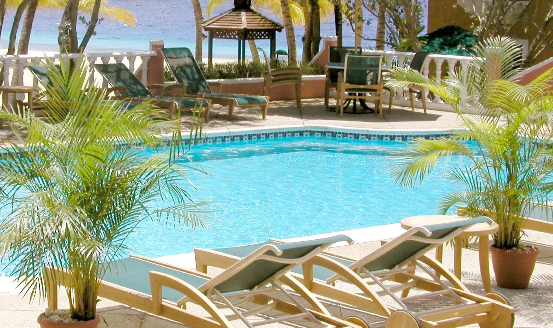 度假村 Harbour Village Beach Club 克拉伦代克