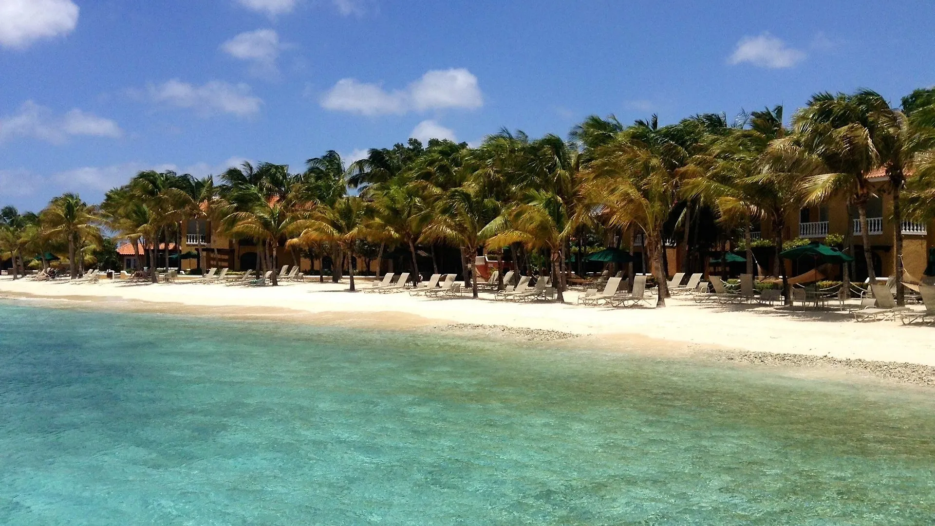Harbour Village Beach Club 克拉伦代克