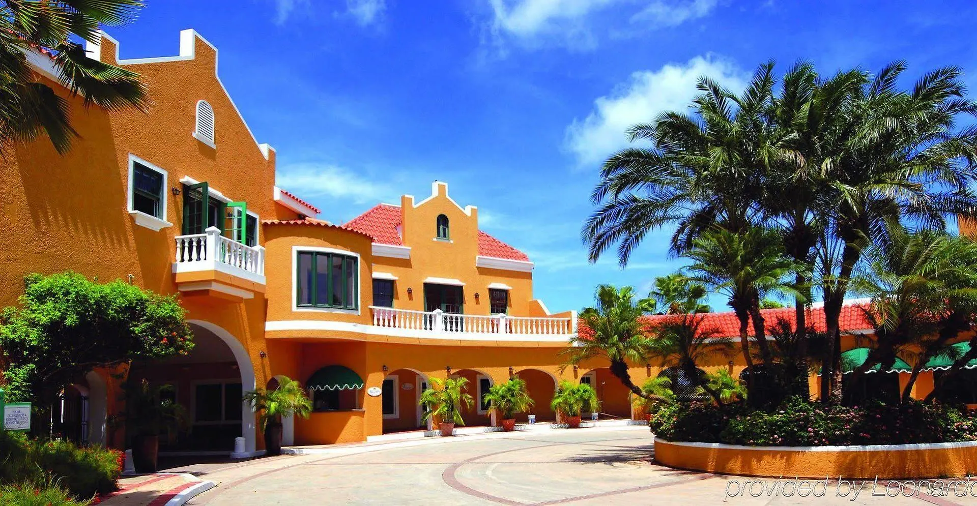 Harbour Village Beach Club 克拉伦代克