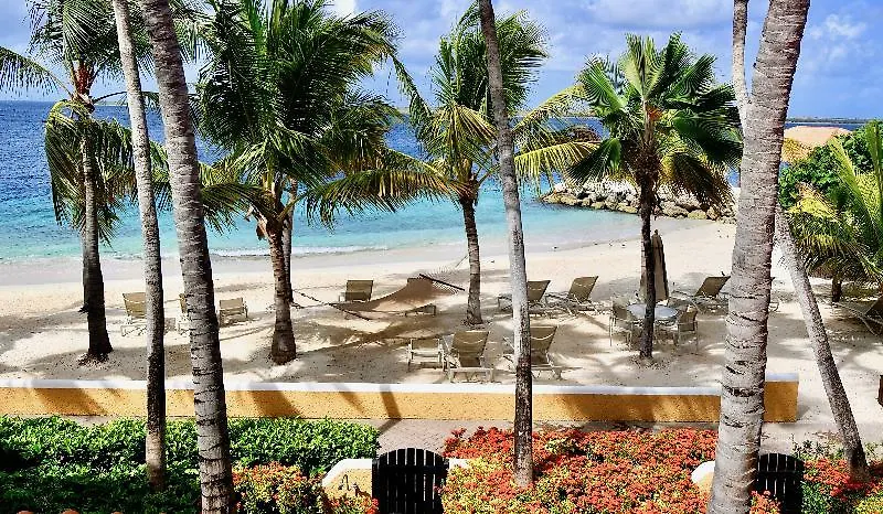 Harbour Village Beach Club 克拉伦代克
