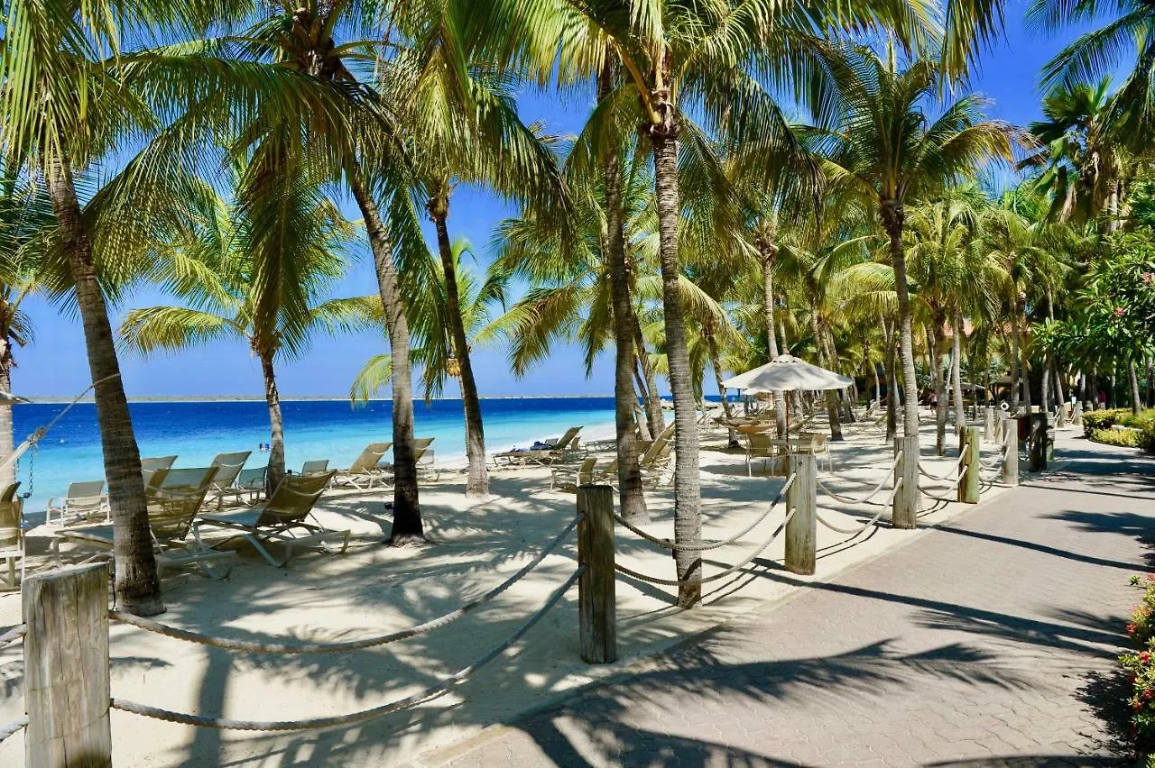 Harbour Village Beach Club 克拉伦代克