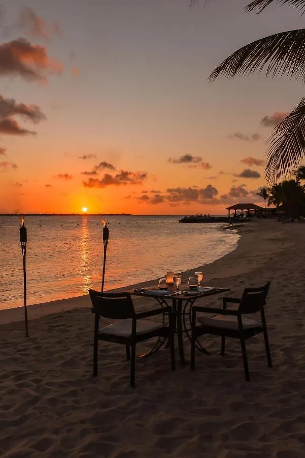 Harbour Village Beach Club Playa 4*,