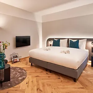 https://urbanauts-studios-fillgrader.vienna-besthotels.com