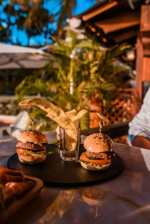 Harbour Village Beach Club Playa 4*,  Bonaire, Sint Eustatius und Saba