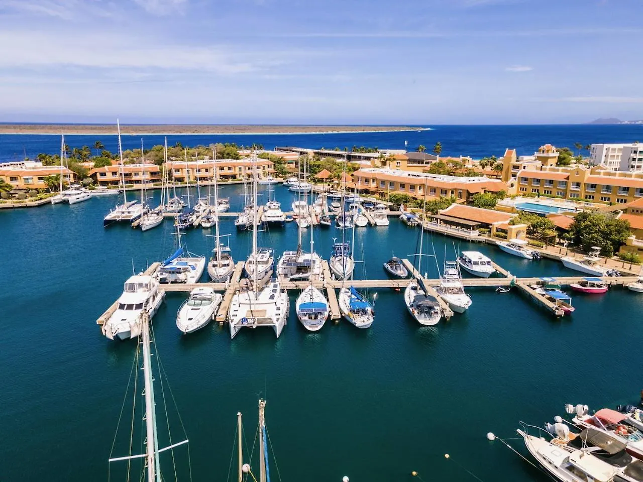 Harbour Village Beach Club Playa 4*,  Bonaire, Sint Eustatius und Saba
