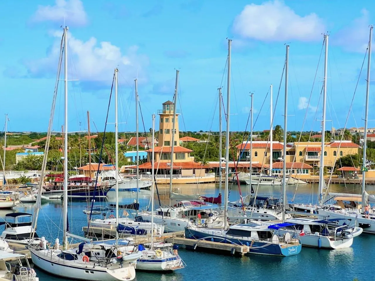 Harbour Village Beach Club Playa Resort